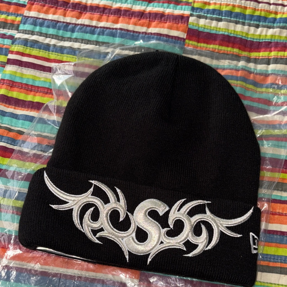 Supreme tribal new era S logo beanie Black Beanie with Silver New with tags